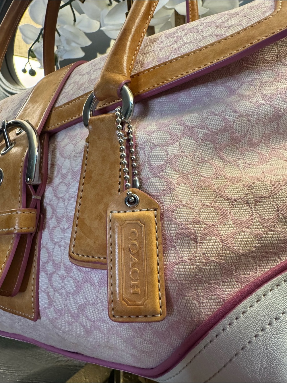 Coach Vintage Hampton Soho Scarce Color Pink & White Canvas w/ Tan Leather Trim - Picture 7 of 17